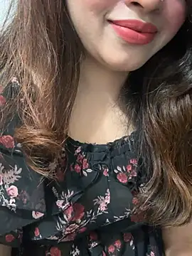 riya_sharma11 webcam