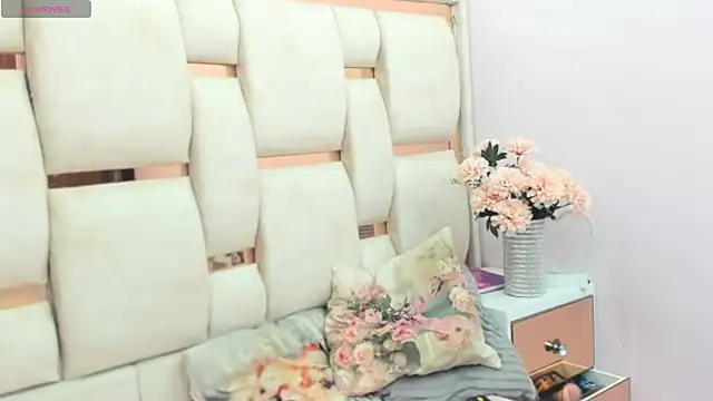 heavenlybump_ webcam