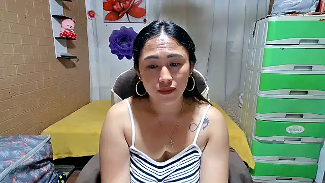 Preview of filipina_desire