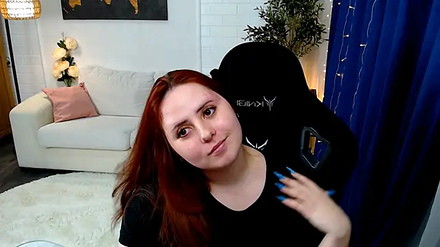 Hennessy_bunny webcam