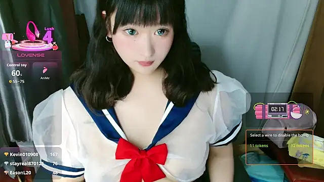 美女sallybing在线直播