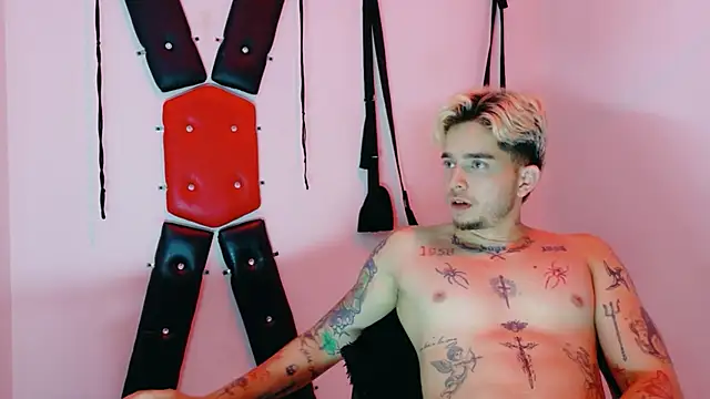 AliceandMax live sex cam