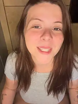 nina_blain (Ask my age) - Fais moi gicler sur mon balcon