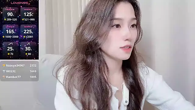 美女yuyu_77在线直播