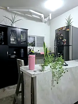 swity_foster (F mature) - Ducha