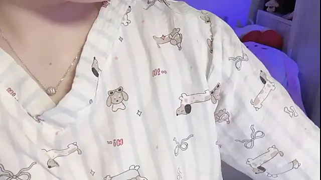 chinhm249 (F teen) - 🌹999 Rose 🌹