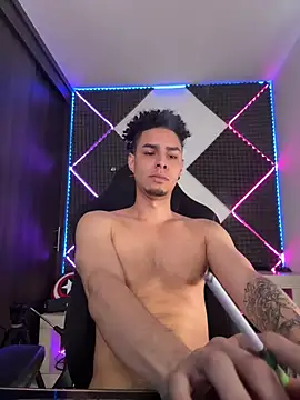 bigryann23 (M young) - CUM SHOW