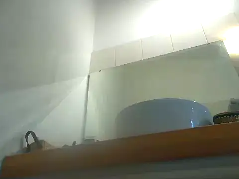 TheGirlWhoStandsUp's room