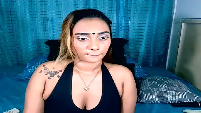 sexyindianchic webcam