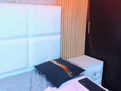 TiffanyMonrowHL webcam