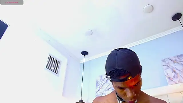 Santiago_Ortiz_ webcam