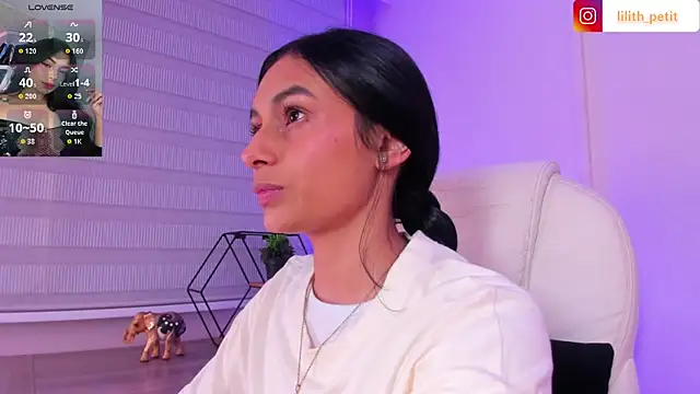 lilith_petit_ (F young) - 🌸 control lush x10 min
