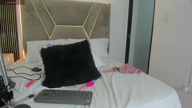 littlee___molly (F young) - Masturbation until cum 🤤🍆🌸