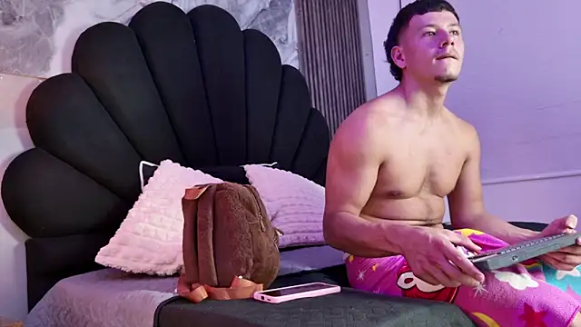 Cloe_x_Meliodas webcam