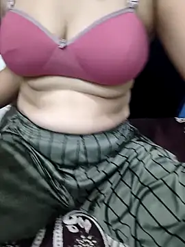 Strawberry4403 webcam