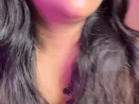 Its_cherry_magic webcam