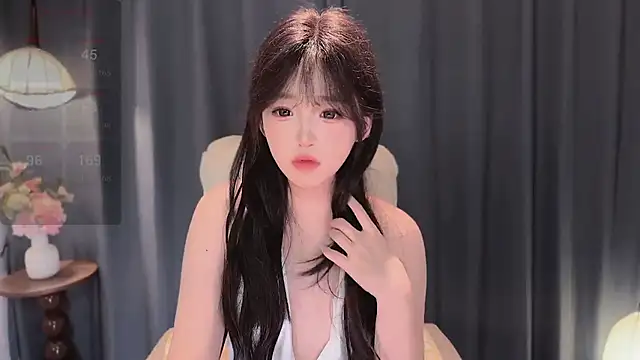 新人报道!!!我叫豆豆🥰希望大家多多喜欢我支持我 ，真的很感谢！~✩ 📣PVT​/C2C前先私信哦😮PM mebefore! 💌（王子有9折优惠哟〜♡