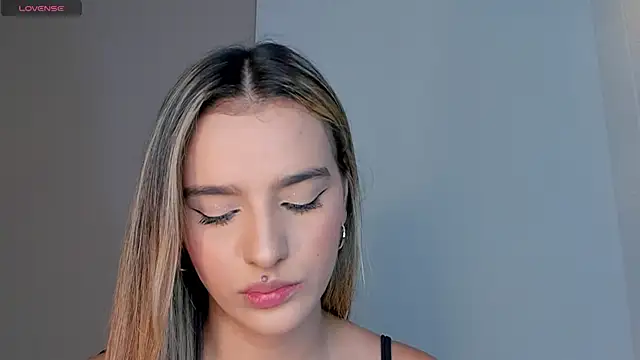 laurentrosse1 - LaurentRosse1's free webcam - UK Sex Cams