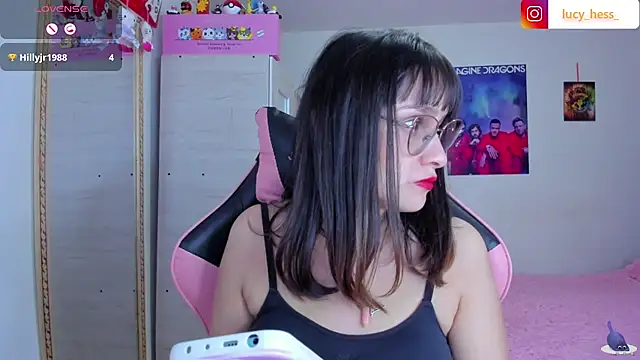 Lucyy-hess webcam