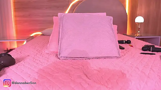 danna_berlin_ webcam