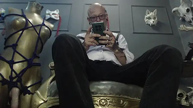 zain_kreigger webcam