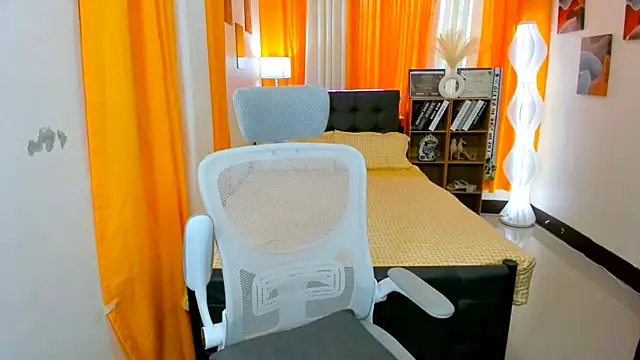 hotjessieempress webcam