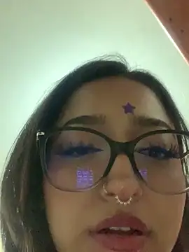 LilithMonette webcam