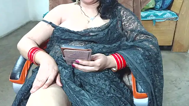 Cute_Mahi22 live sex cam