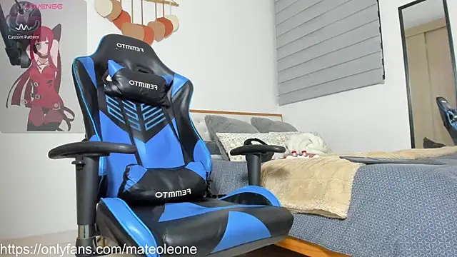 mateoleonee webcam