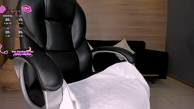 RebeccaHudson webcam