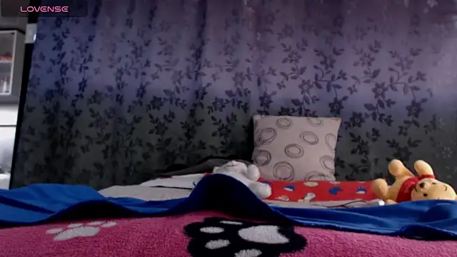 miia-big1boobs_ webcam