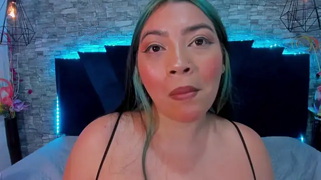 Sophia_Brunett webcam