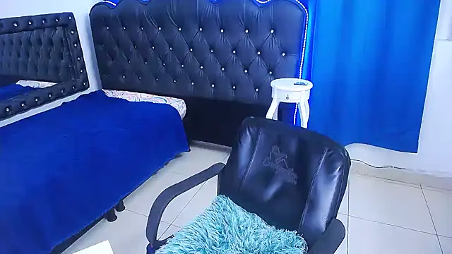 Cordelia_Perlman webcam