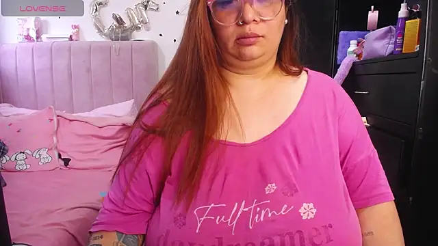 kattybbwbigboobs_ webcam