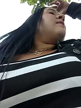 Kendra-daring webcam