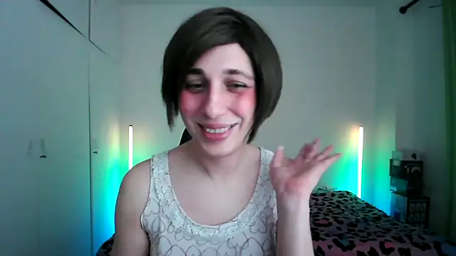 HoneyValentine webcam