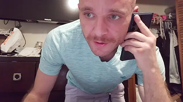 FrankieFuckMe webcam