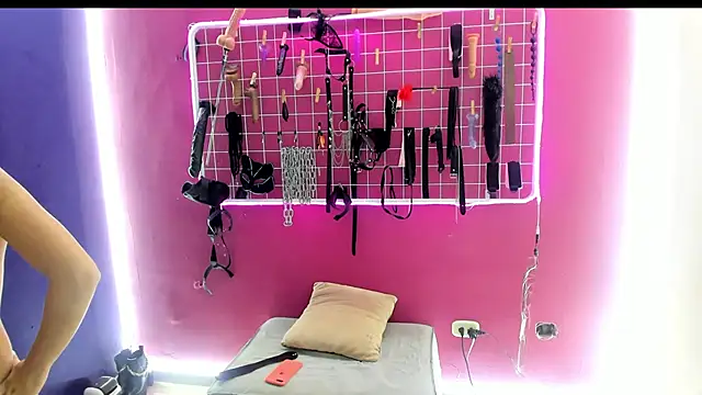 Mistress_aurora_bdsm webcam