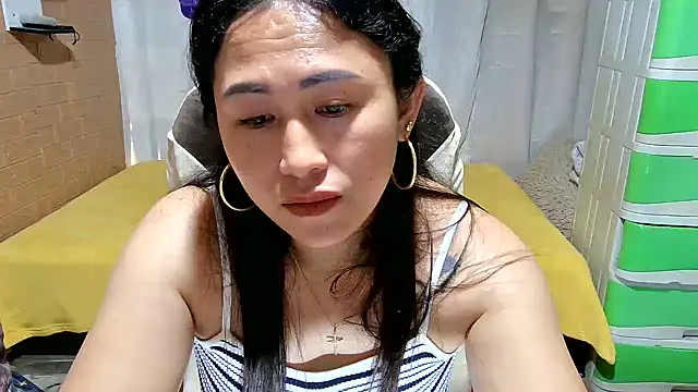 Filipina_Desire webcam