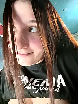 mysticdooll69 (F young) - deep throat x 4 + oil on the boobs