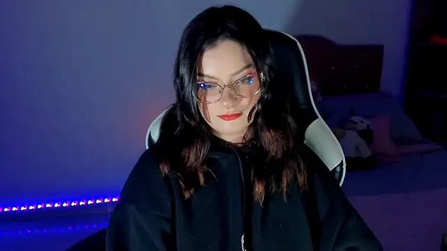 OphelianaRose33 webcam