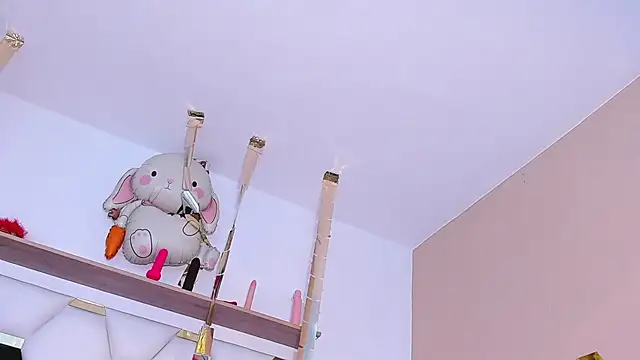 Angela_Garciaa's room