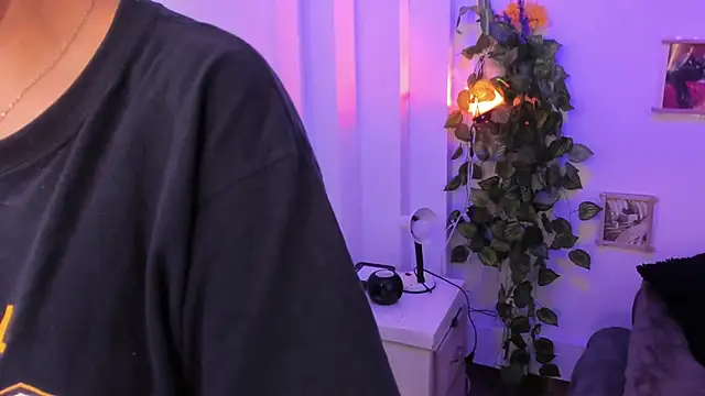 nathaly_ds - Nathaly_ds's free webcam - UK Sex Cams