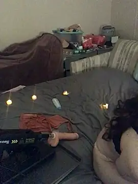 Webcam Model (rileyyb_)  is live.Free join now!