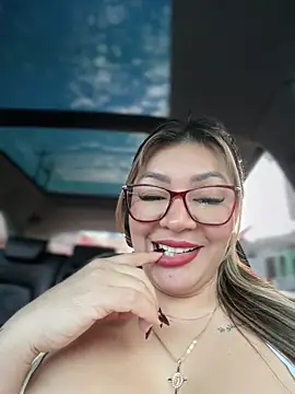 DIANITA_1988 live sex cam