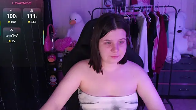 AmyVibess webcam
