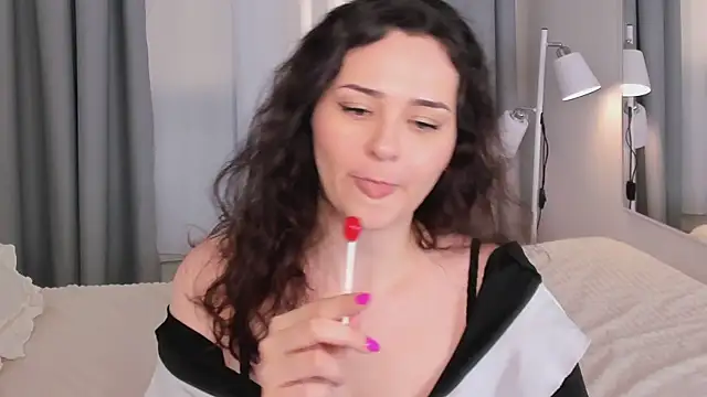 Camilla_Rowen webcam