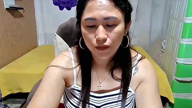 Filipina_Desire webcam