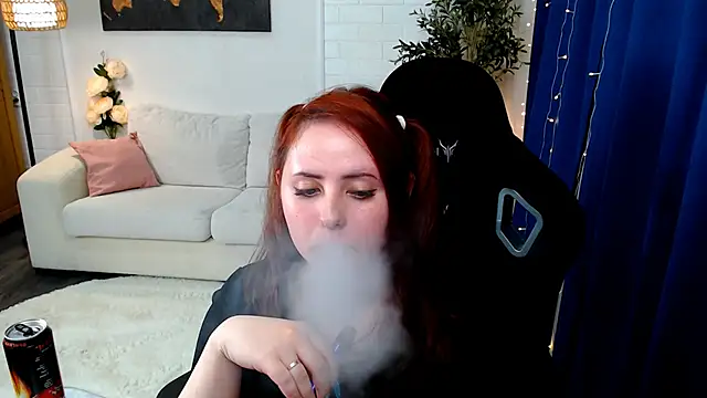 Hennessy_bunny webcam