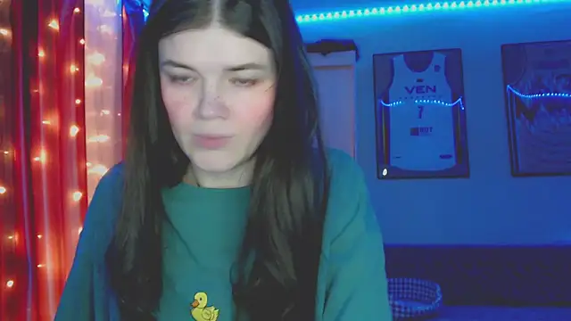 klementa - Klementa's free webcam - UK Sex Cams